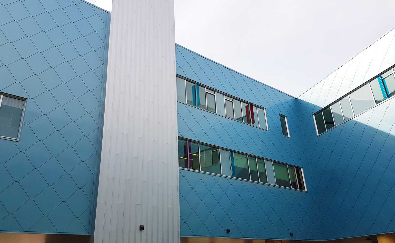 Jim Pattison Children's Hospital in Saskatoon - Commercial roofing and building envelope by Flynn Group of Companies